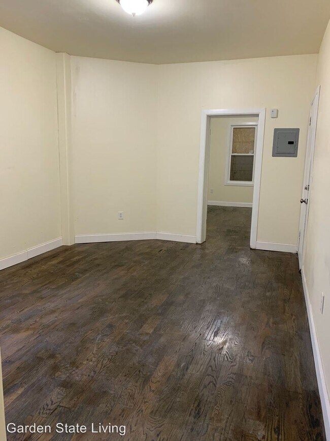 Foto del edificio - 130 S 8th St