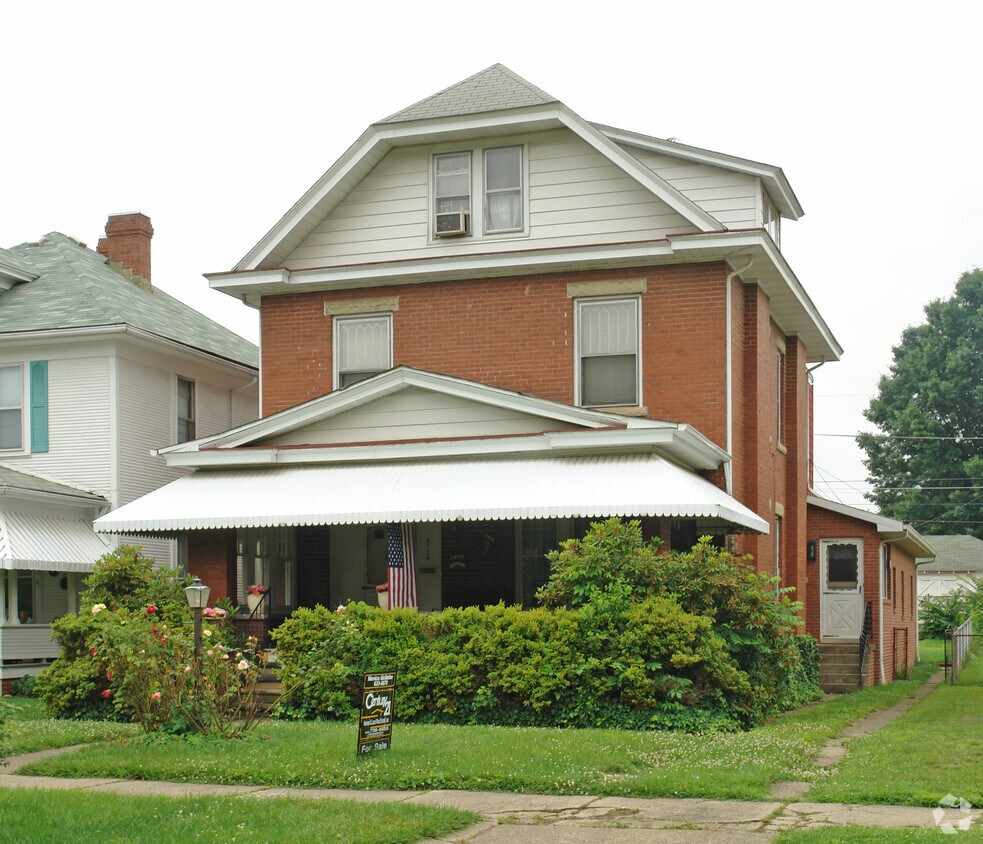Foto principal - 2726 Collis Ave