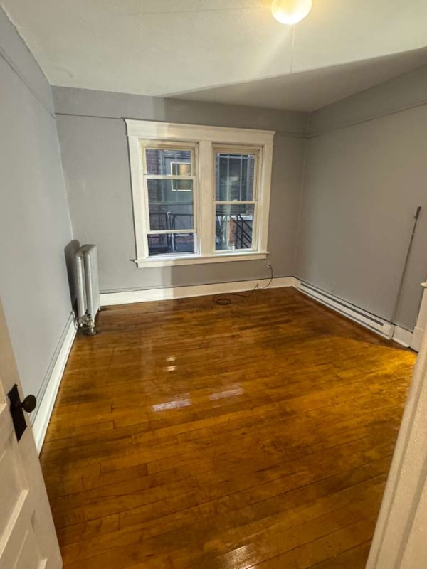 Building Photo - 11 Conway St