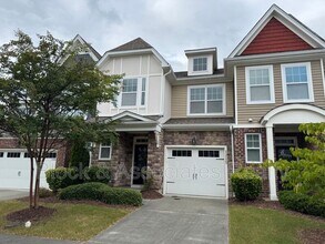 Building Photo - 1215 Alston Forest Dr