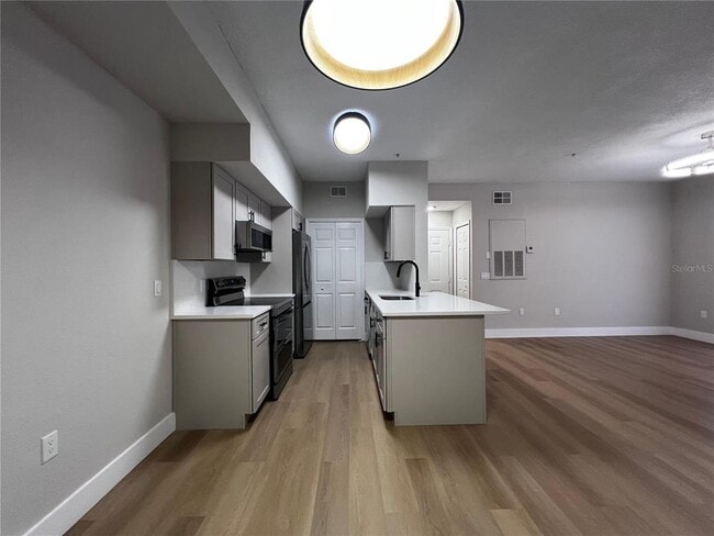 Building Photo - 13102 Mulberry Park Dr