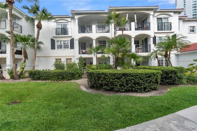 Foto del edificio - 3235 NE 184th St