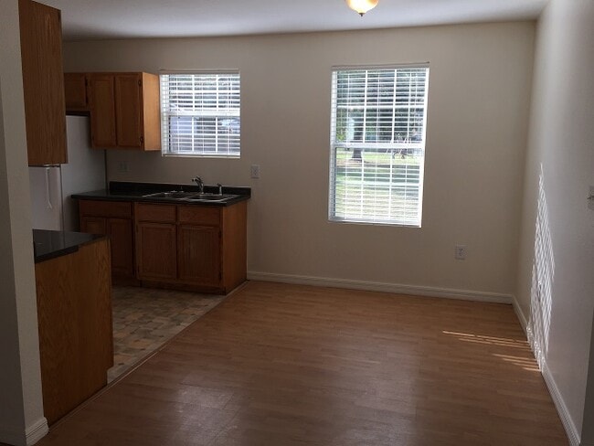 Foto del edificio - 1102 NE 16th Ave