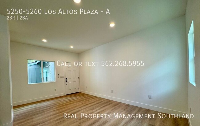 Building Photo - 5250-5260 Los Altos Plaza-A
