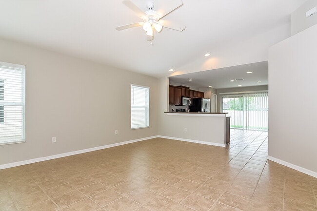Building Photo - 10307 Granada Green Ct