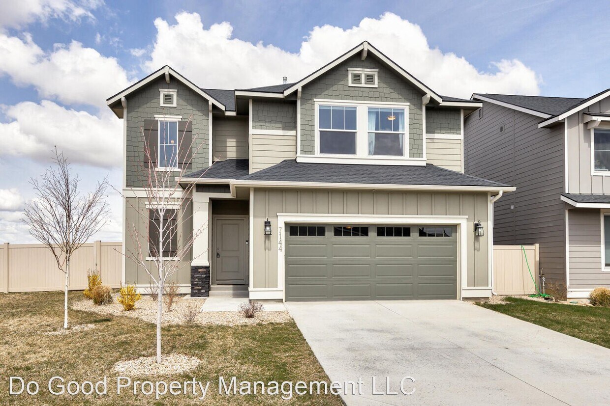 3 br, 2.5 bath House 7144 E. Farewell Be... House Rental in Boise