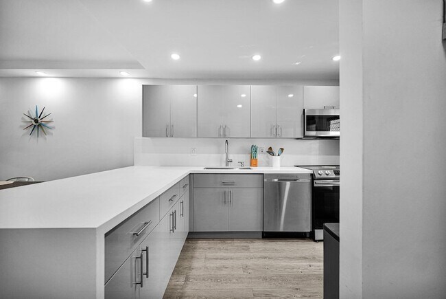 Foto del edificio - 400 SE 10th St