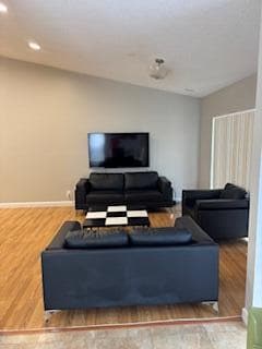 Building Photo - 7938 Villa Nova Dr