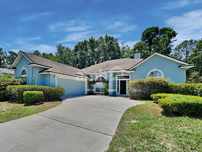 Building Photo - 357 Maplewood Dr