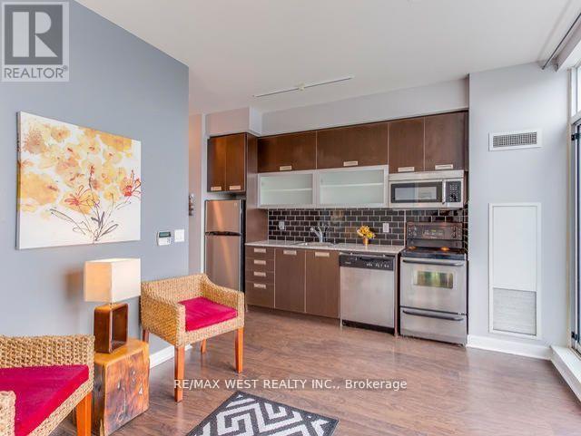 Building Photo - 100 Western Battery Rd