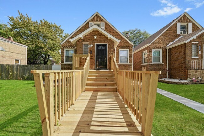 Foto del edificio - 14213 S Dearborn St