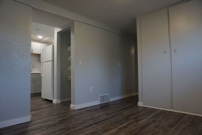Foto del edificio - 3706 W Pensacola Cir