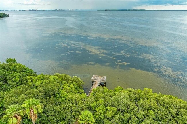 Building Photo - 2926 Bayshore Pointe Dr
