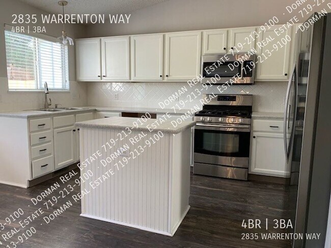 Foto del edificio - Beautiful 4 Bedroom Home In D49 & Near Pet...