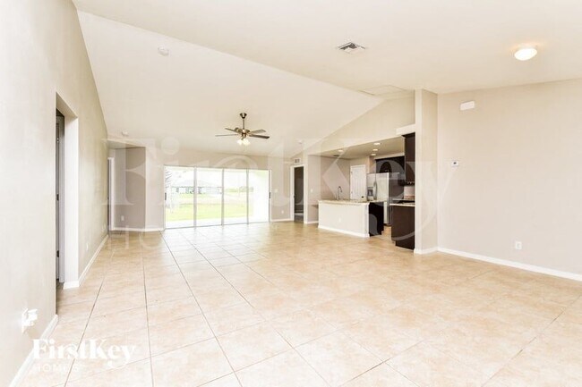 Foto del edificio - 606 NW 26th St