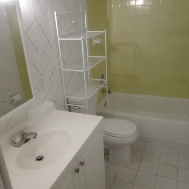 Bath - 230 Columbia Dr