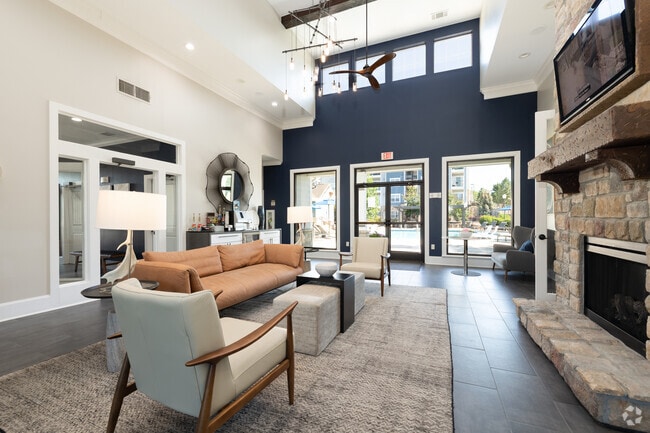 Lobby - Peaks at Woodmen