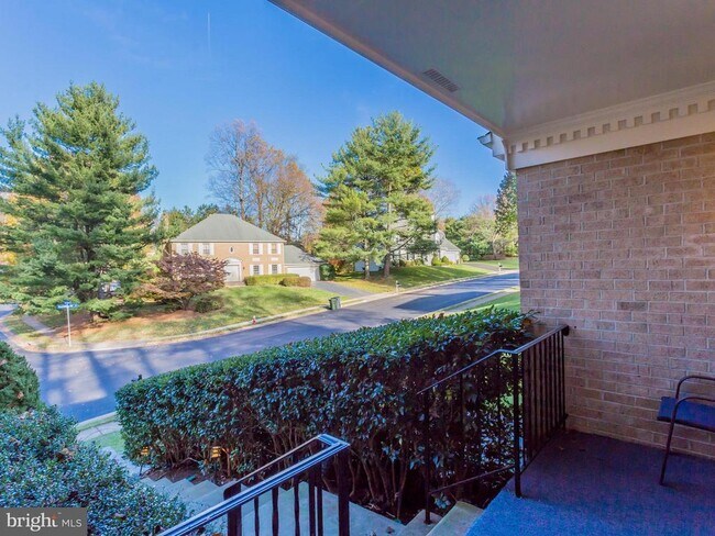 Foto del edificio - 7705 Huntmaster Ln