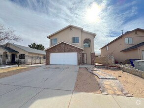 Building Photo - 14064 Tierra Halcon Dr