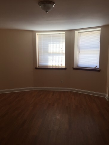 Building Photo - 2357 Eutaw Pl