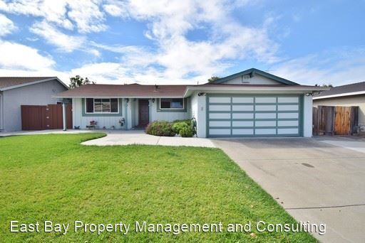 Foto del edificio - 3 br, 2 bath House - 34809 Begonia St.