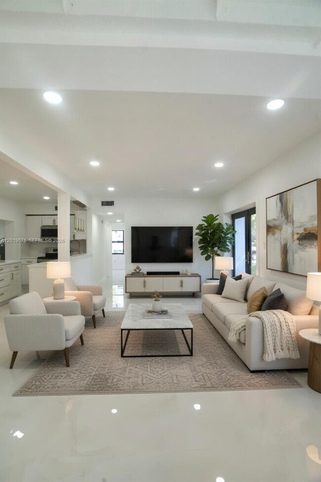 Foto del edificio - 315 NW 127th St