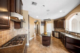 Building Photo - 14318 Red Creek Cove Ln