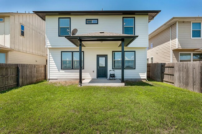 Building Photo - 5313 Gooding Dr