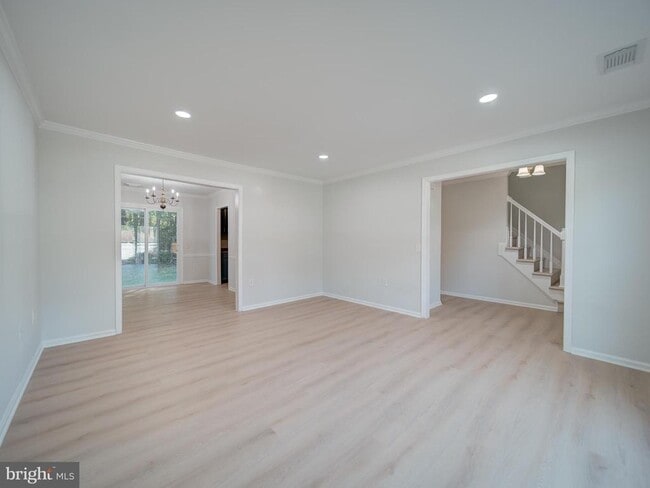 Building Photo - 12009 Amblewood Dr