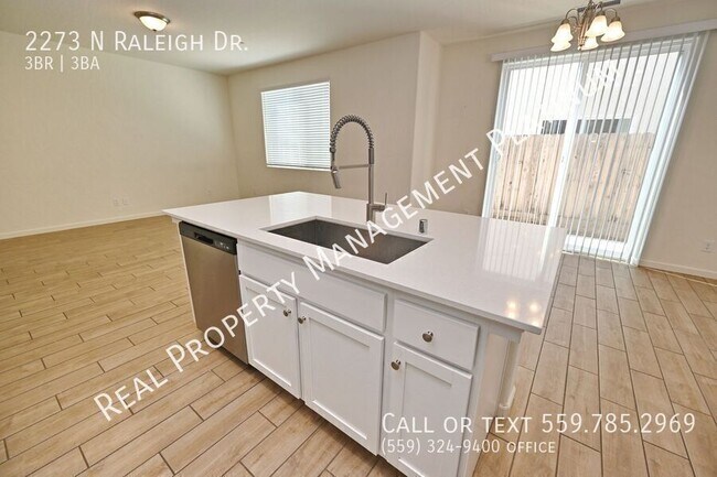 Foto del edificio - 2273 N Raleigh Dr