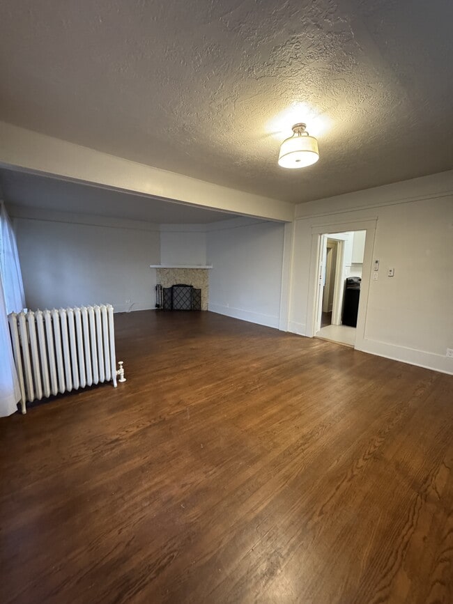 Building Photo - 426 Pueblo St