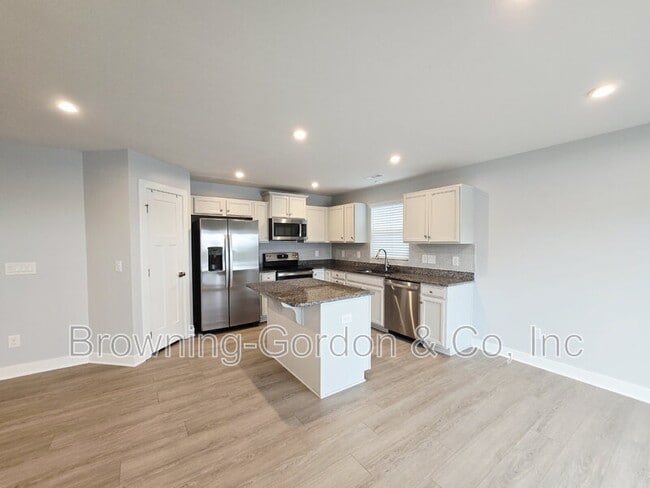 Building Photo - 2809 Thornton Grove Blvd