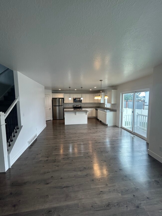 Foto del edificio - 878 W McKenna Rd