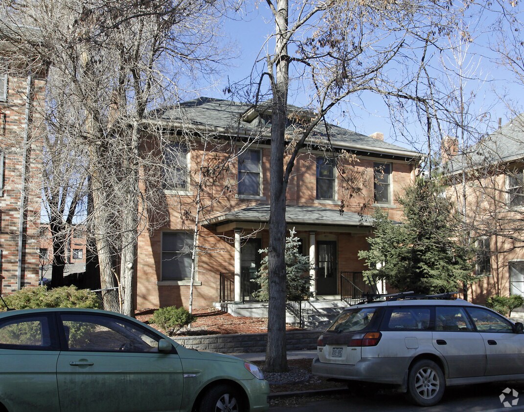 Foto del edificio - Clarkson Apartments