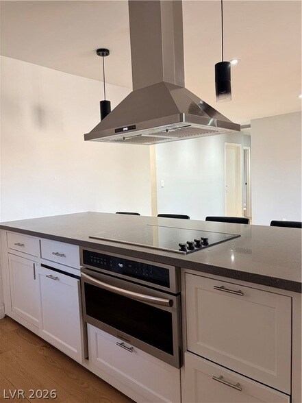 Foto del edificio - 2408 La Estrella St