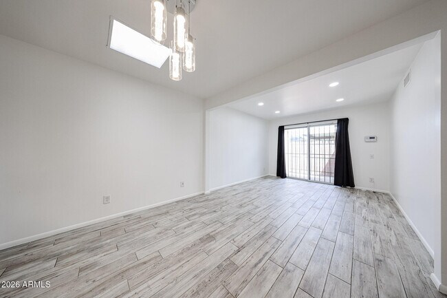 Foto del edificio - 2501 N 22nd Dr