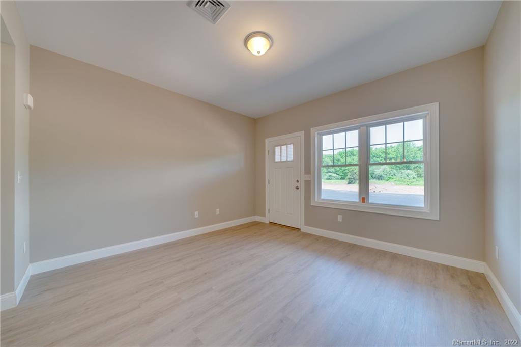 37 Hunters Ln Unit 56, Southington, CT 06489 Condo for Rent in