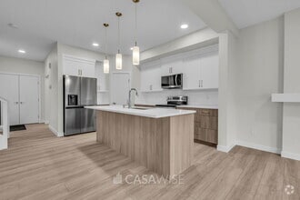 Building Photo - 1061 Berg Pl