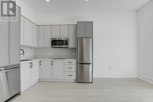 Building Photo - 5 Holborne Ave