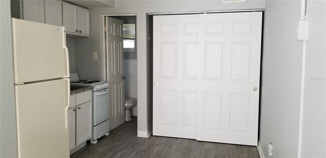 Foto del edificio - 1114 Pinellas St