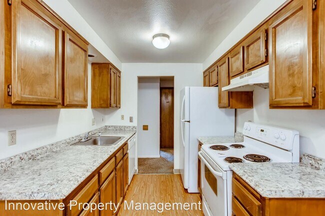 Foto del edificio - 20787-20789 NW Lapine Way