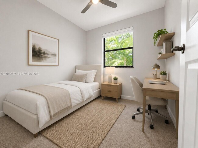 Foto del edificio - 1523 SW 29th St