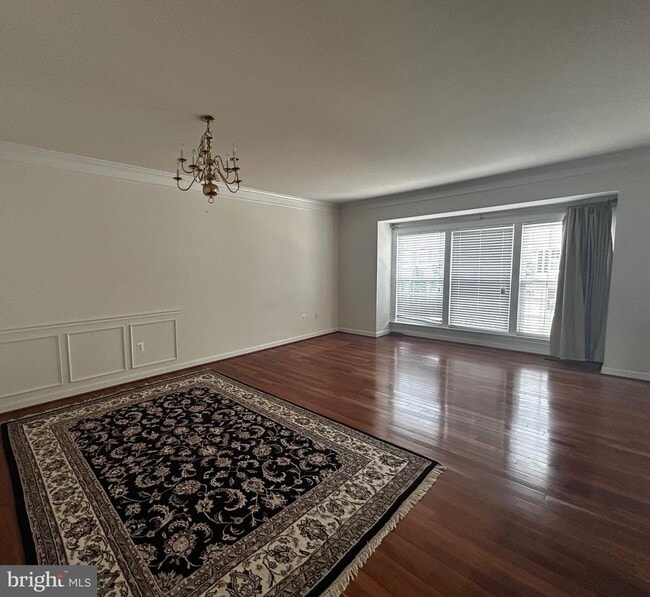 Foto del edificio - 8177 McCauley Way