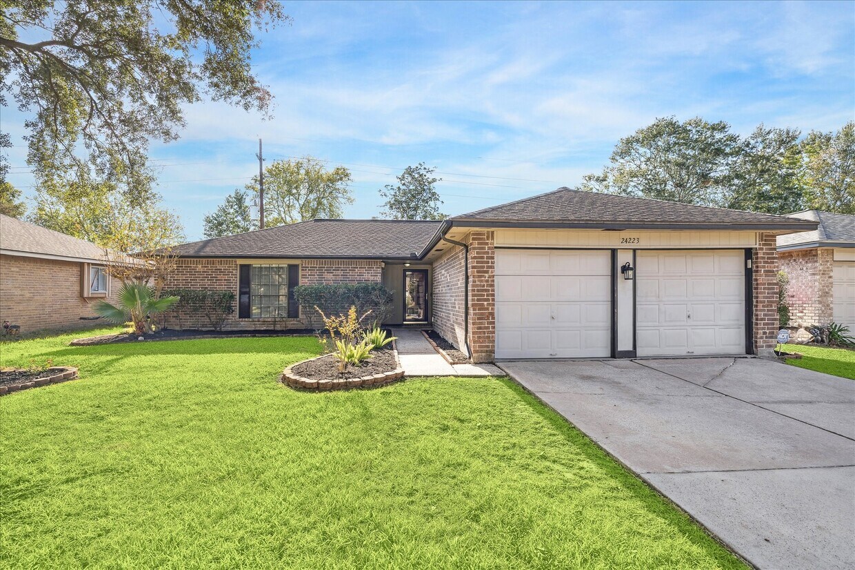 Foto principal - 24223 Spring Towne Dr