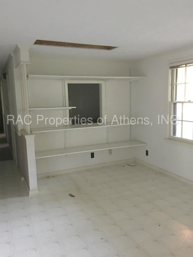 Building Photo - 2195 Winterville Rd