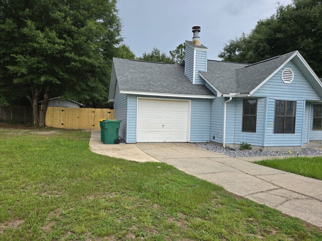 Building Photo - 109 Walker Cir E