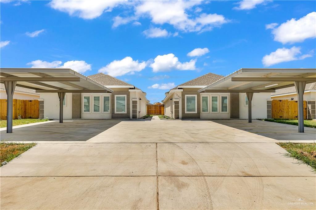 1305 S Xanthia St Unit 4, Palmhurst, TX 78573 Room for Rent in