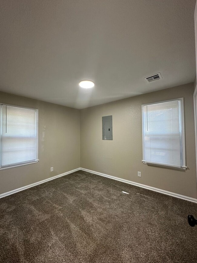 Building Photo - Coming Soon! Modern Updates Meet Comfort in This Move-In Ready 3BR Home. Available for Rent or Re...