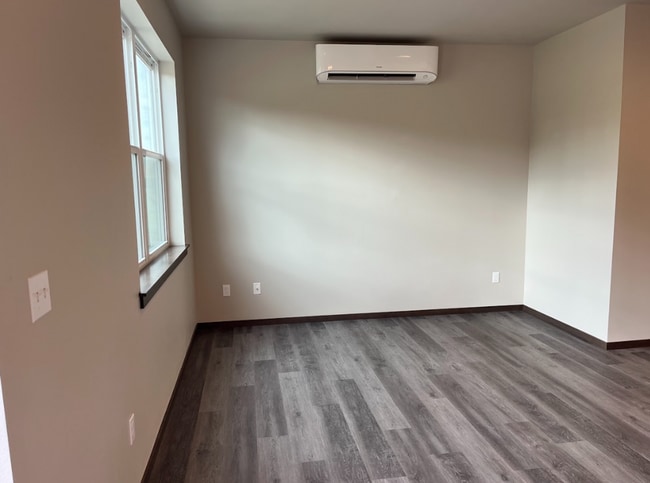 Building Photo - 2 Story Duplex | Available Now!