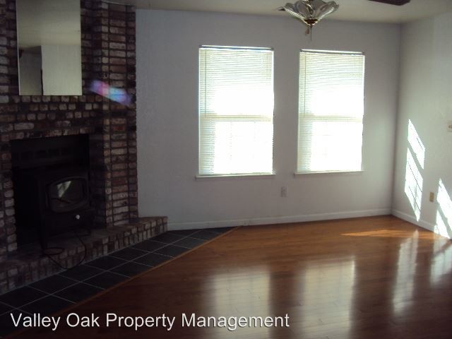 Foto del edificio - 3 br, 2 bath House - 4143 Santa Fe Street